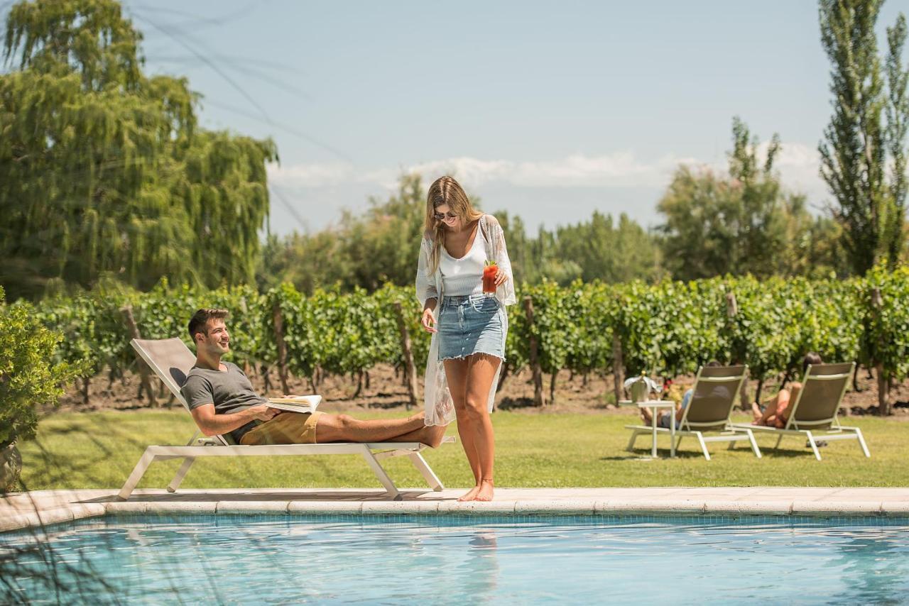 Postales Boutique Winery Hotel - Valle De Uco Colonia Las Rosas エクステリア 写真